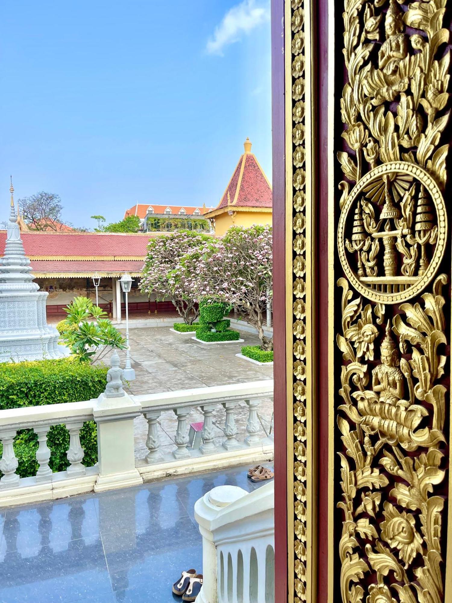 Sky Hotel Central Phnom Penh - Rooms & Apartments Εξωτερικό φωτογραφία
