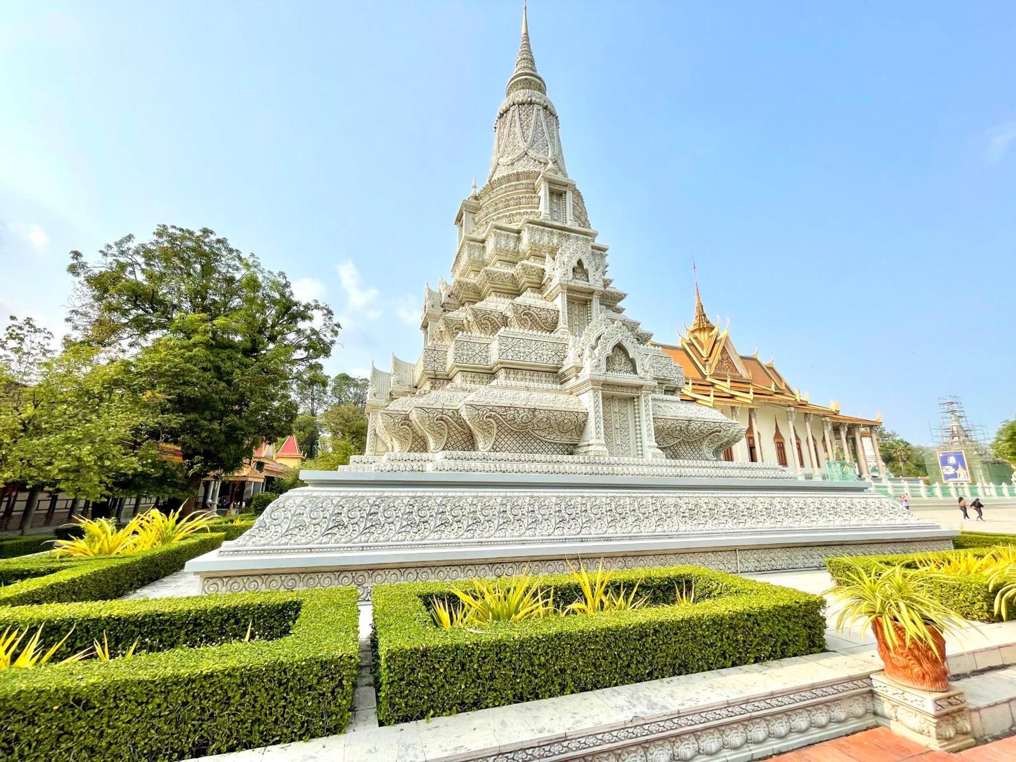 Sky Hotel Central Phnom Penh - Rooms & Apartments Εξωτερικό φωτογραφία