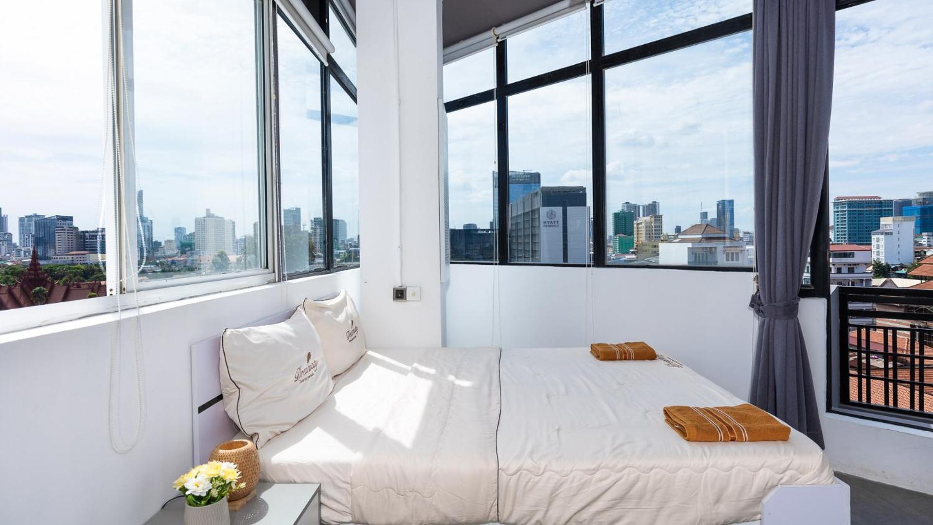 Sky Hotel Central Phnom Penh - Rooms & Apartments Εξωτερικό φωτογραφία