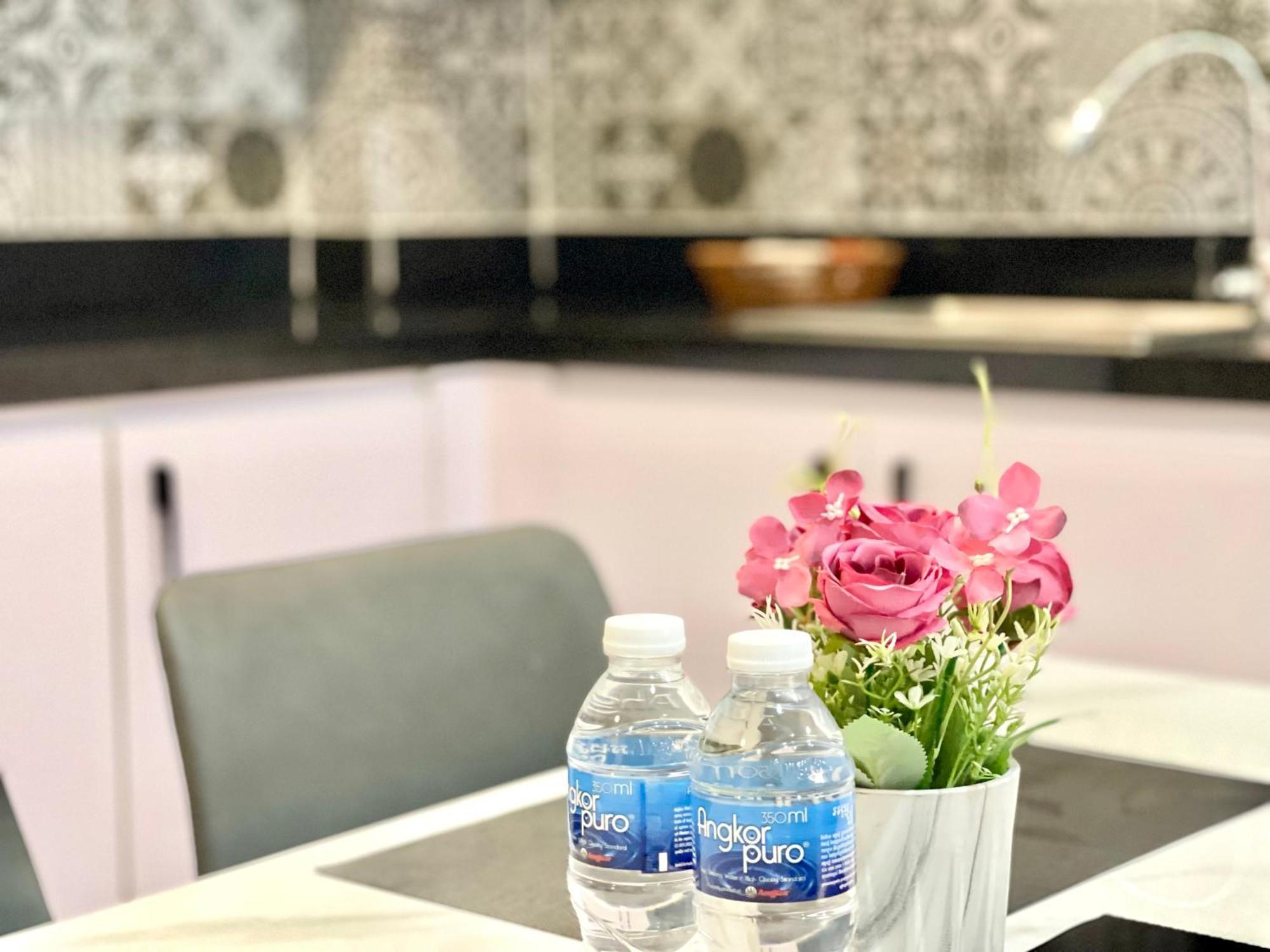 Sky Hotel Central Phnom Penh - Rooms & Apartments Εξωτερικό φωτογραφία